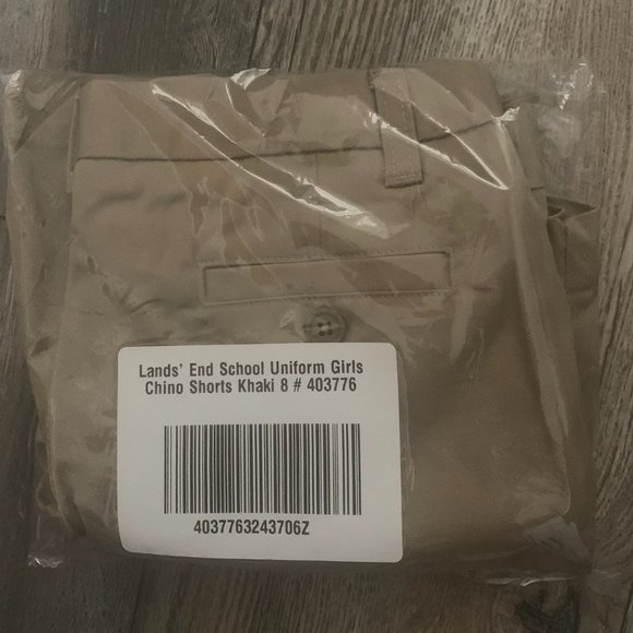 NWT LANDS' END SCHOOL UNIFORM GIRLS CHINO SHORTS KHAKI 10S - Picture 3 of 8